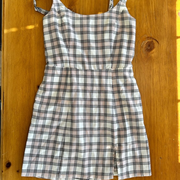 Aeropostale Pink, Black and White Plaid Top - Picture 8 of 9